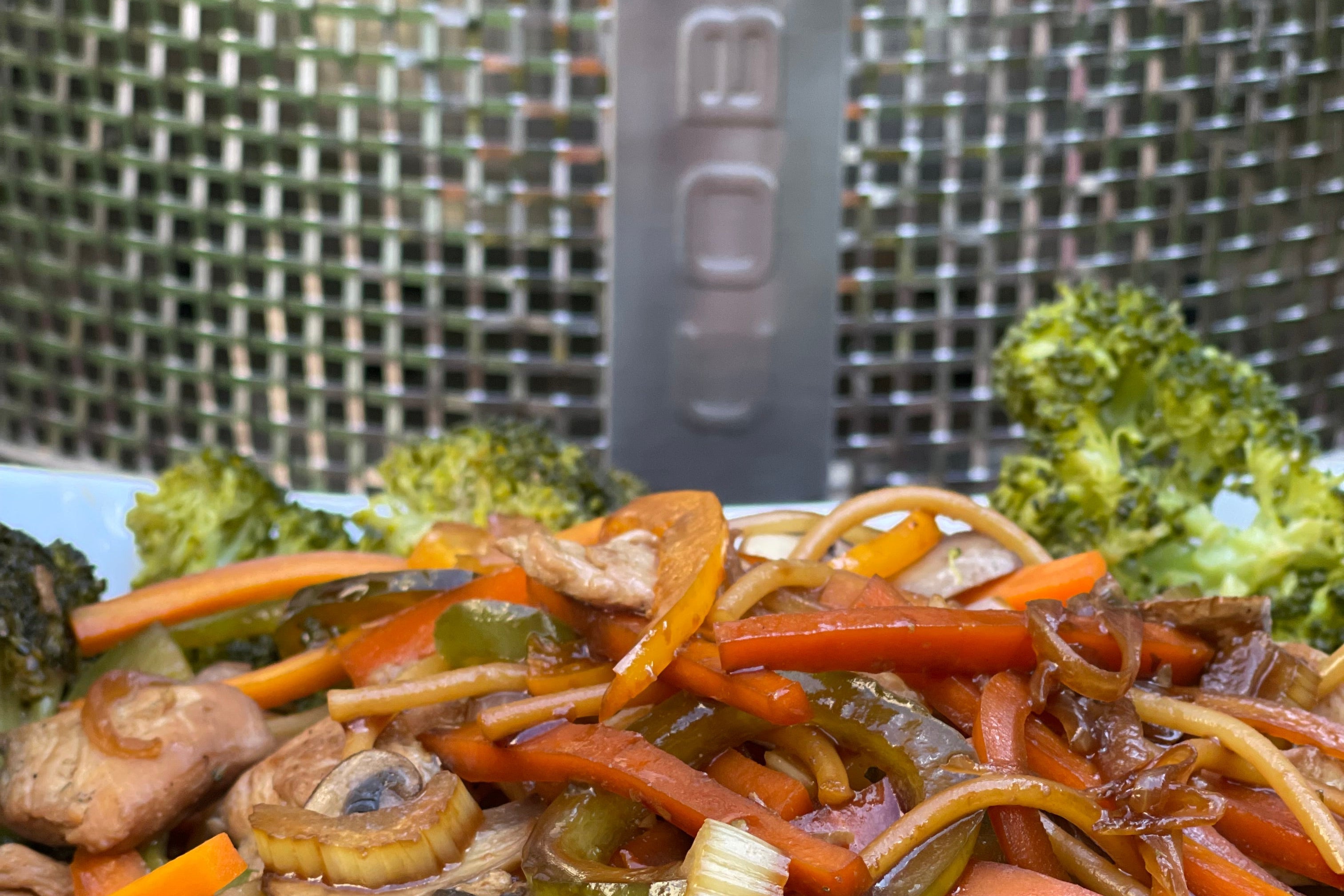 Tu asador COBB grill ¡Como vaporera!